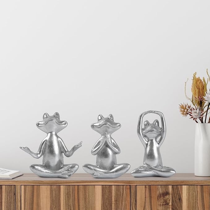 Suoedd Silver Frog Figurines Yoga Decor Set of 3 –Frog Yoga Statues for Modern Living Room Table Office Bookshelf Shelves Home Sculptures Decor, for Mom Dad Women
