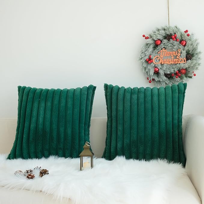 JOJUSIS Pack of 2 Faux Fur Plush Decorative Throw Pillow Covers Couch Cushion Case Soft Pillowcases (Dark Green, 18 x 18-Inch)
