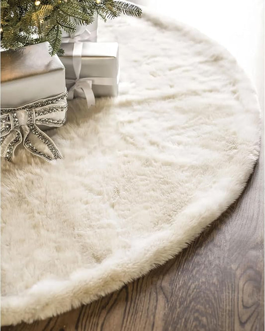 Balsam Hill Lodge Faux Fur Christmas Tree Skirt - Premium Rustic and Luxurious Fur Accents in Brown and Ivory for Tree Decor, Ivory, 60"