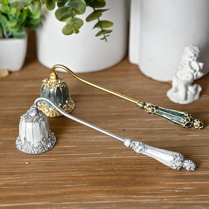 Elegant Royal-Style Candle Snuffer with Pearl Inlay, Metal Handle for Safe and Stylish Candle Extinguishing (Elegant Silver)